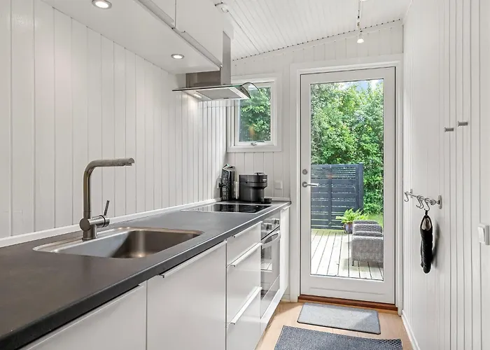 2 Bedroom Stunning In Vaeggerlose