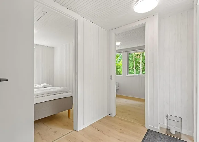 2 Bedroom Stunning In Vaeggerlose